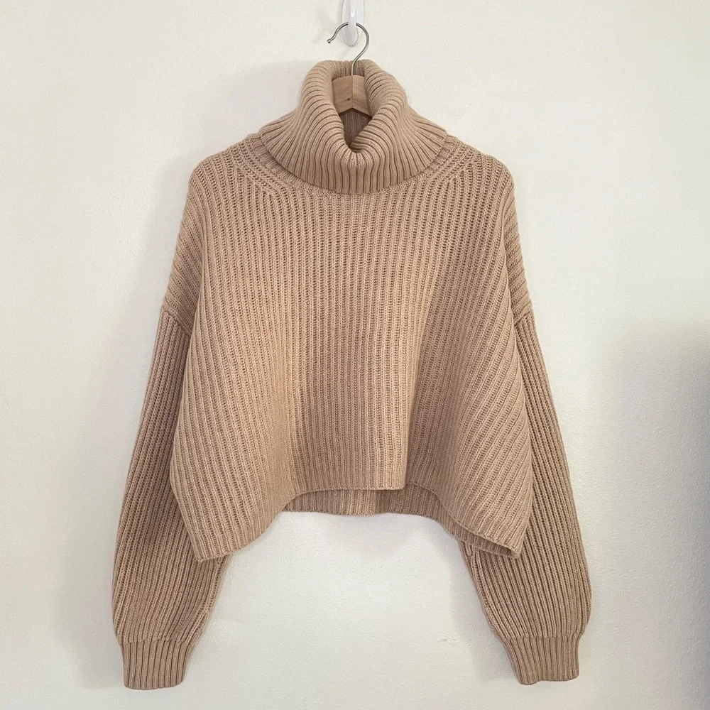 Aritzia Babaton Guell Funnel Neck Sweater Merino Wool Slouchy Turtleneck Camel L